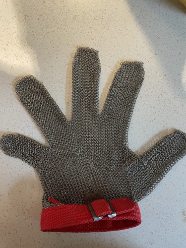 Metallic hand for meat - metallic,