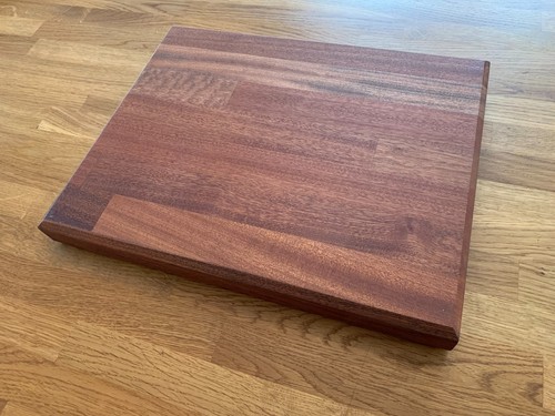 Sapele chopping board 30cm - board,